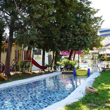Hotel Nest